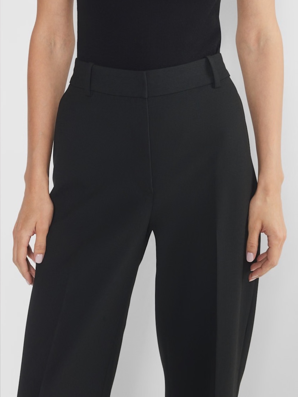 Black Aritzia Babaton Agency Cropped Pant - Picture 2 of 4